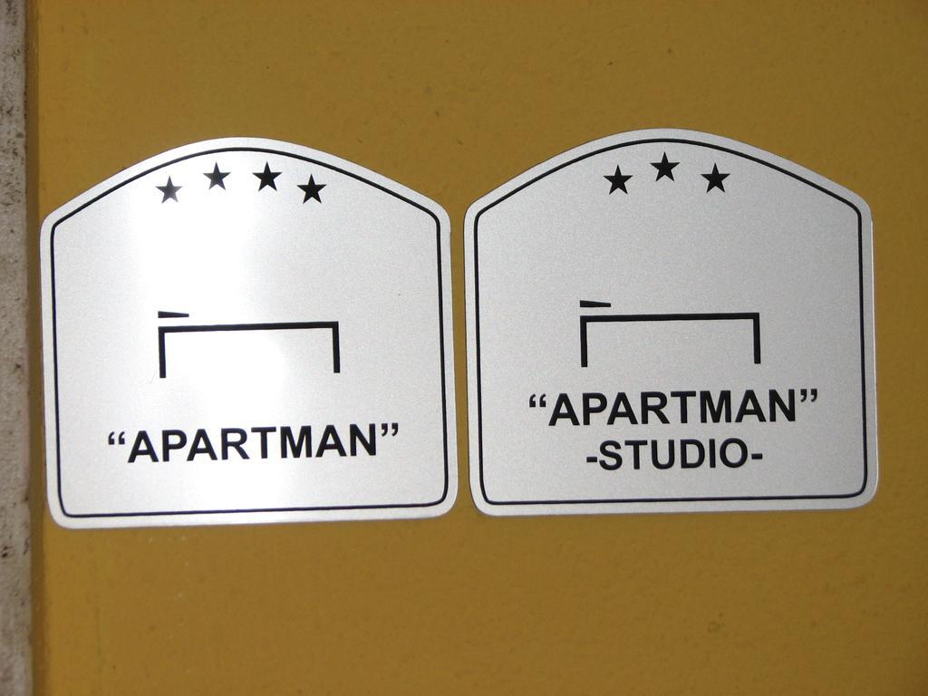 R-Club Old Town Apartments بودفا المظهر الخارجي الصورة