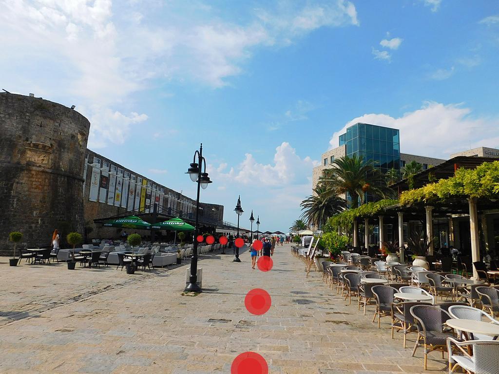 R-Club Old Town Apartments بودفا المظهر الخارجي الصورة