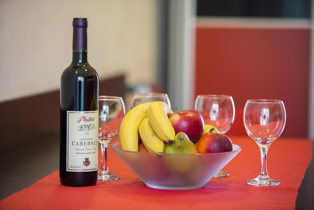 R-Club Old Town Apartments بودفا المظهر الخارجي الصورة