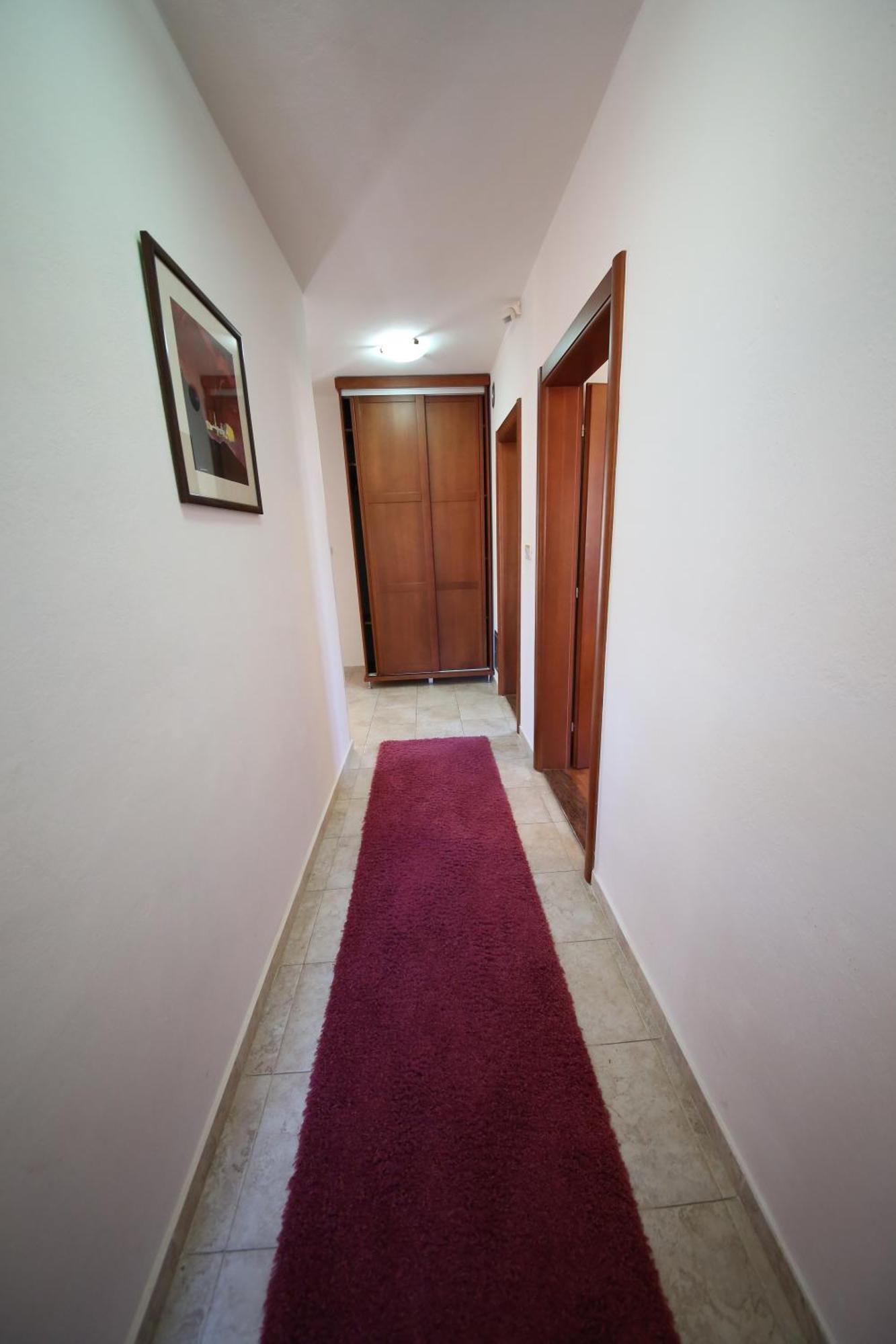 R-Club Old Town Apartments بودفا المظهر الخارجي الصورة
