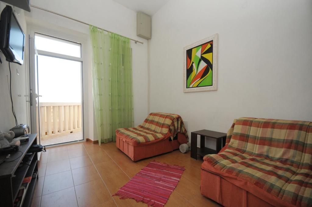 R-Club Old Town Apartments بودفا الغرفة الصورة